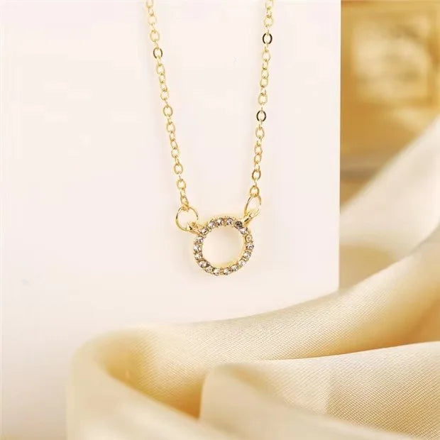 2024 Trend Elegant Crystal Circle Pendant Necklace